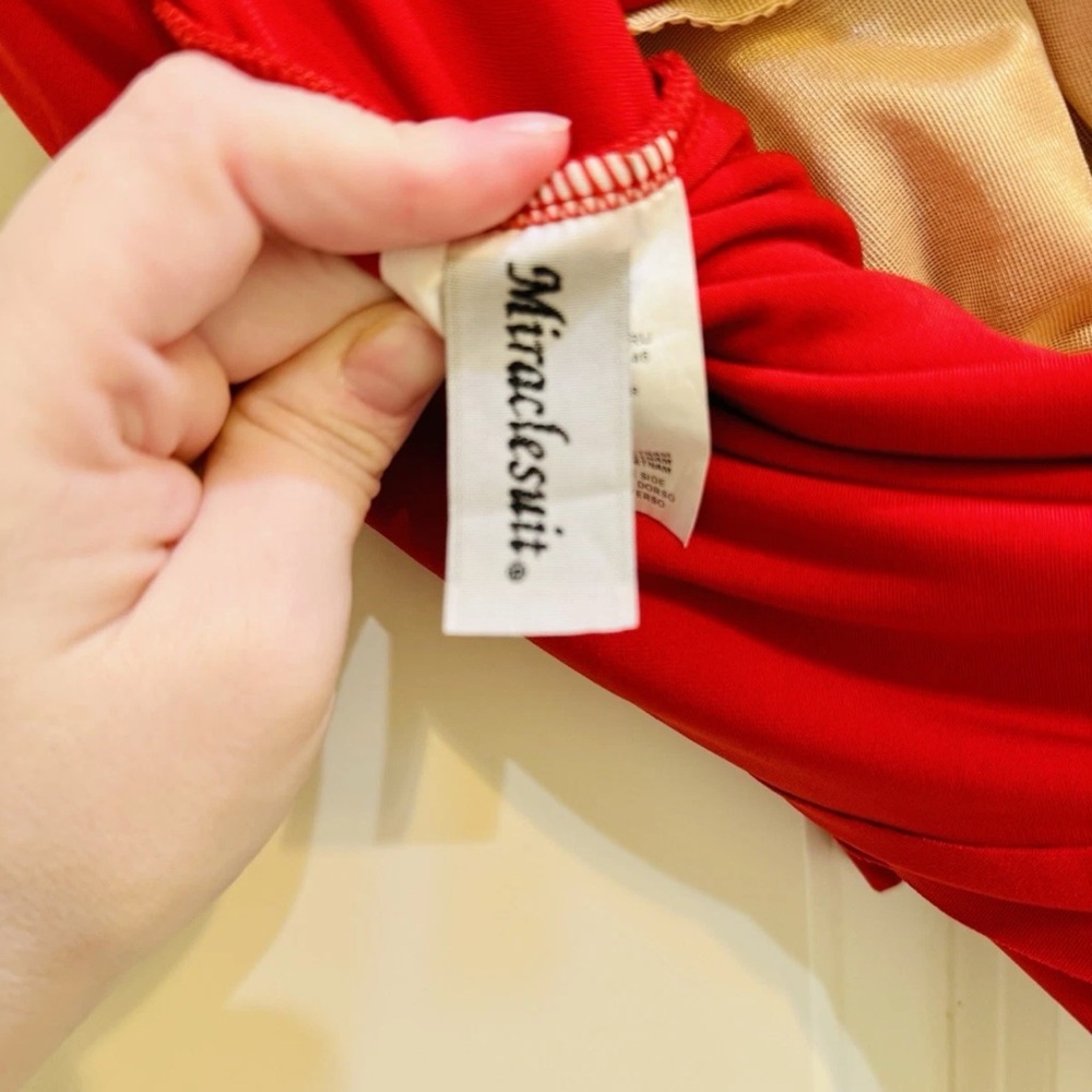 Miraclesuit Red Making Waves Tankini Underwire Swimwear Sz 10 Great Condition - Picture 12 of 16